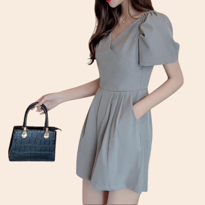 Mollly – Puff-Sleeve Women’s One-Piece Summer Romper