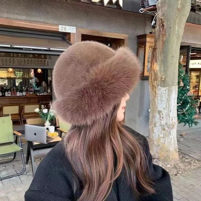 Madelane – Women’s Faux Fur Winter Hat