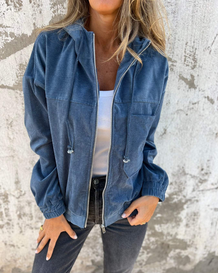 Gracelyn – Lightweight Women’s Velvet Jacket