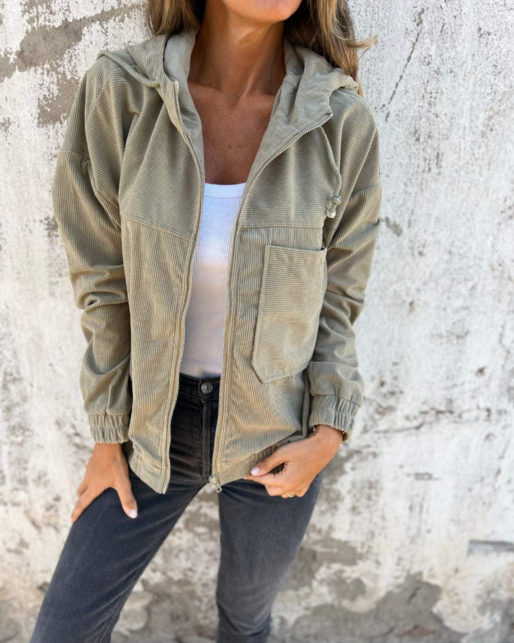 Gracelyn – Lightweight Women’s Velvet Jacket