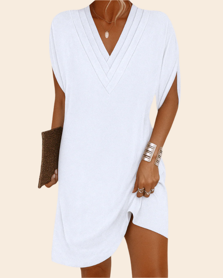 Laura – Effortless Elegance Women’s Shift Dress