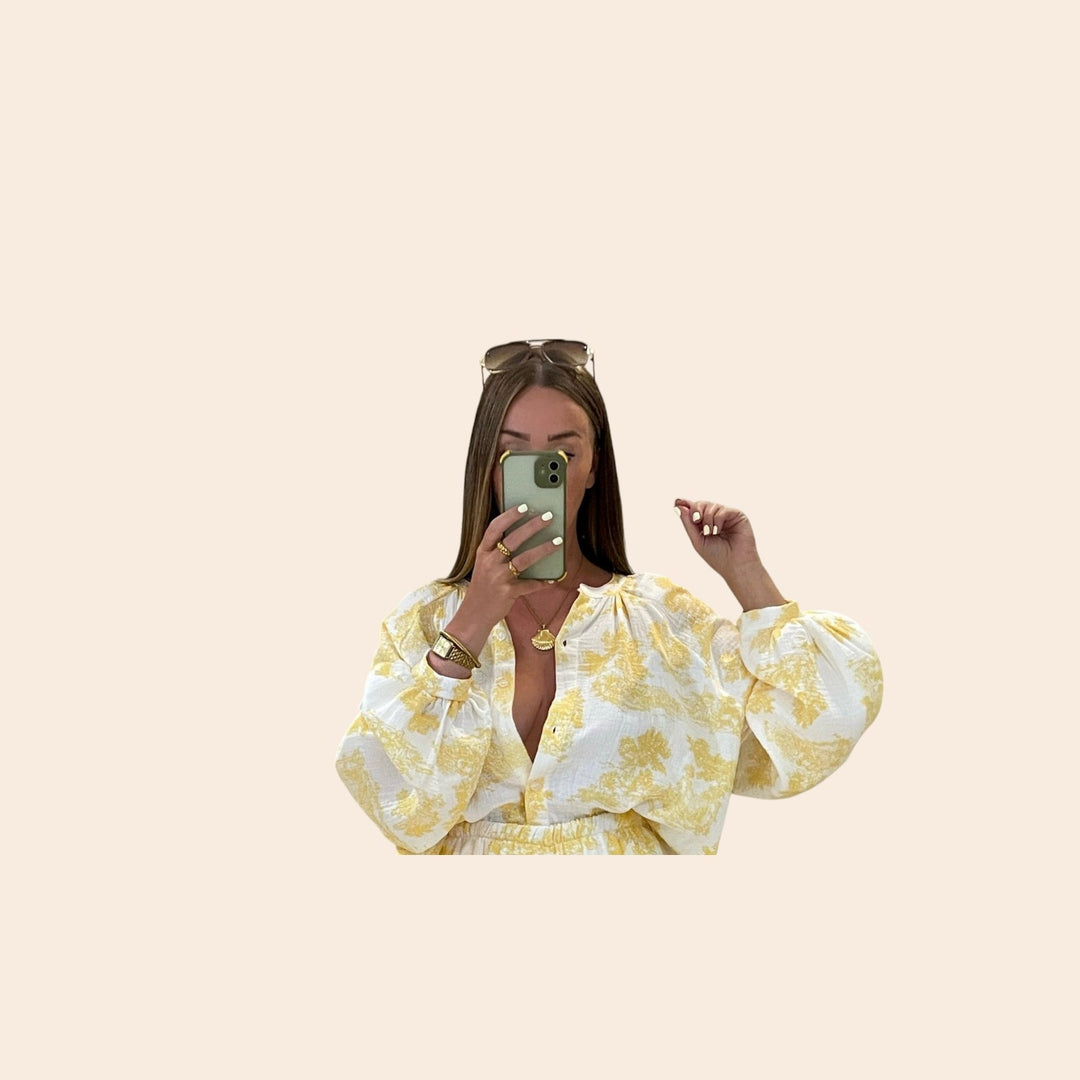 Marissa – Relaxed-Fit Women’s Floral Set