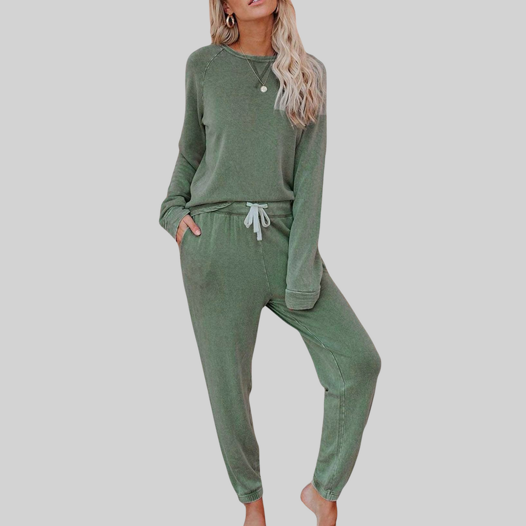 Ana – Relaxed Women’s Lounge Set