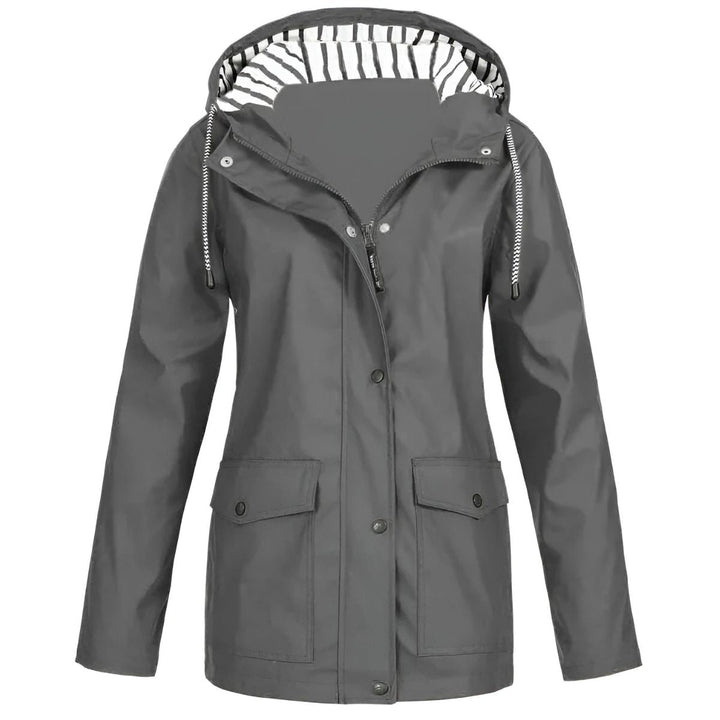 Ruvie – Lightweight Women’s Water-Resistant Jacket
