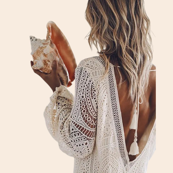 Celeste – White Lace Backless Mini Dress