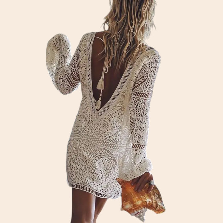 Celeste – White Lace Backless Mini Dress