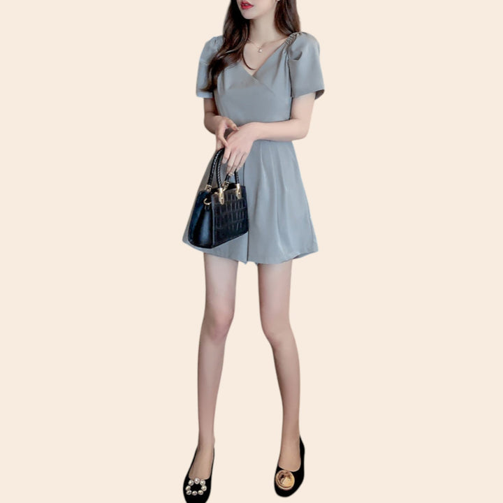 Mollly – Puff-Sleeve Women’s One-Piece Summer Romper