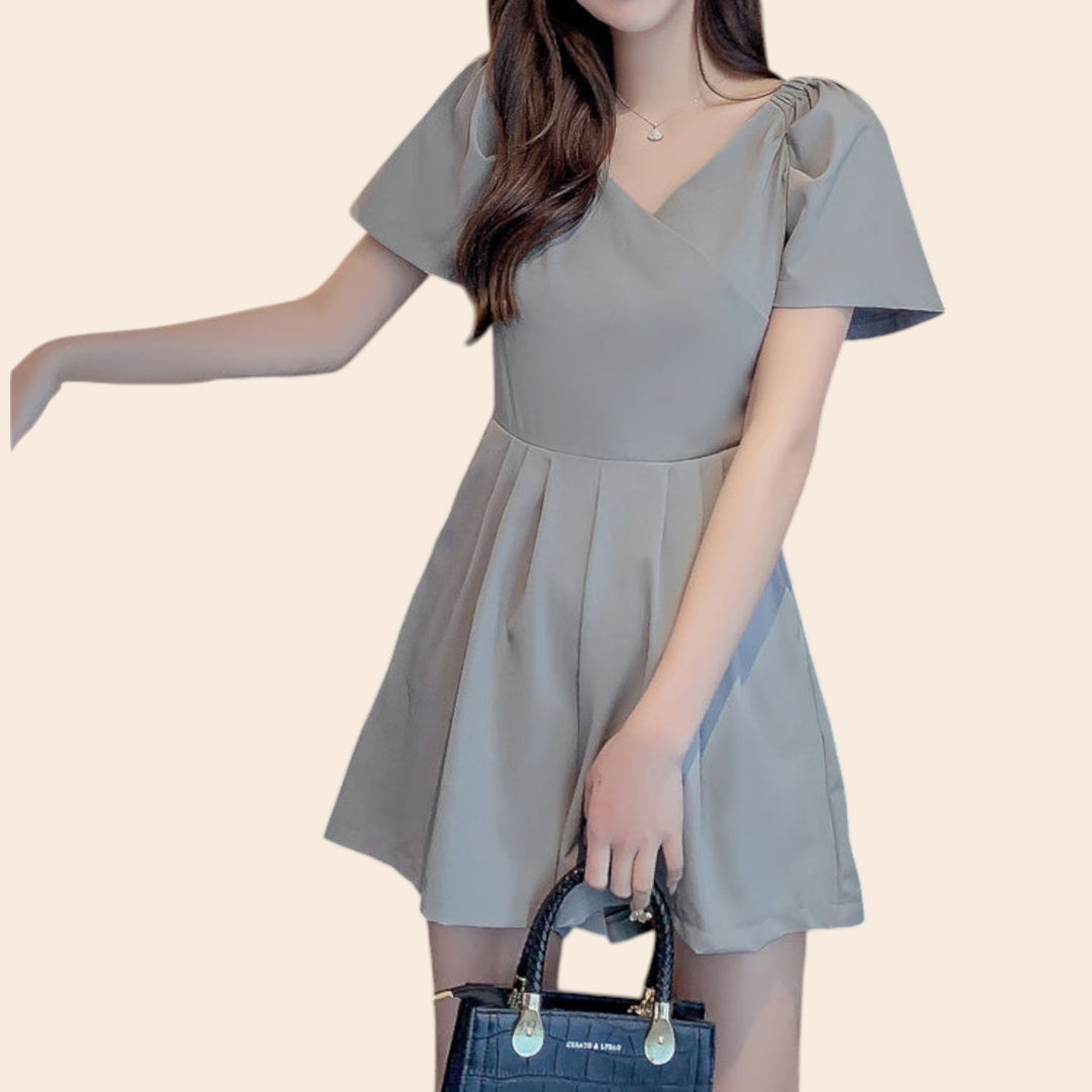 Mollly – Puff-Sleeve Women’s One-Piece Summer Romper