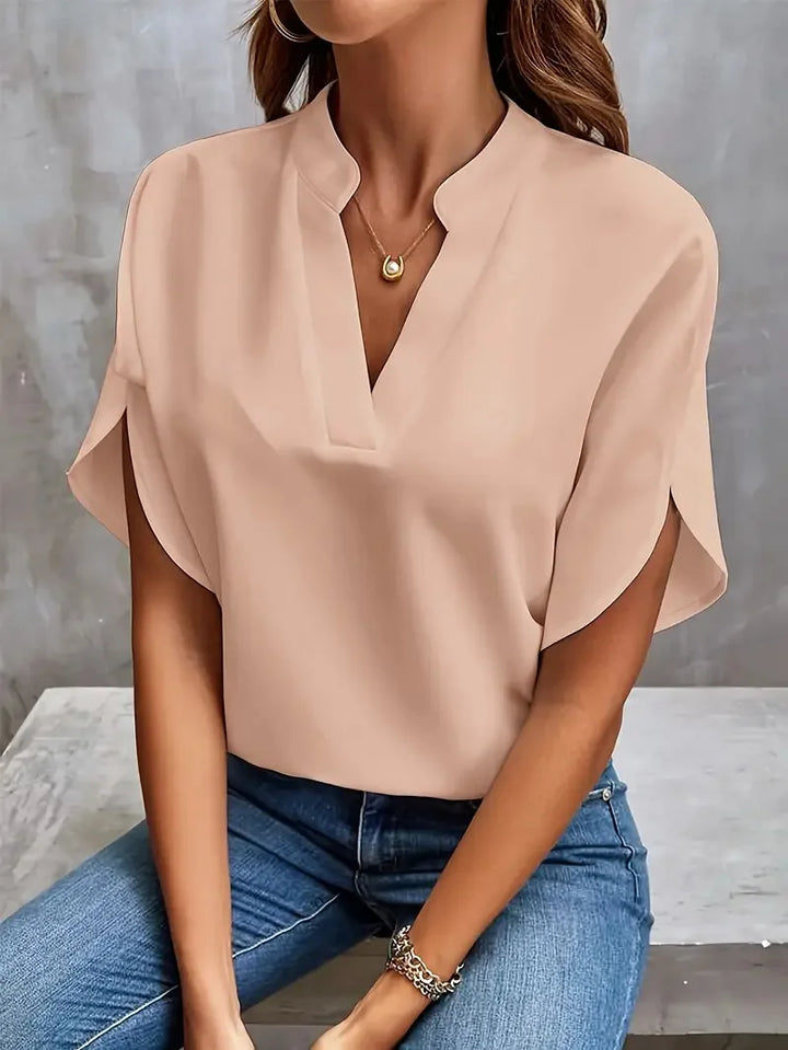 Amarilyn – Relaxed Women’s V-Neck Blouse