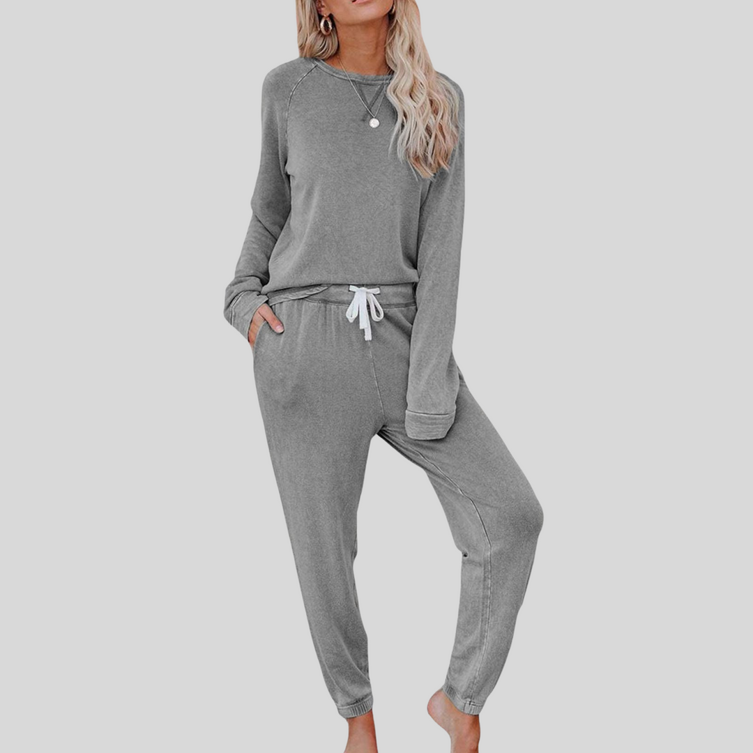 Ana – Relaxed Women’s Lounge Set