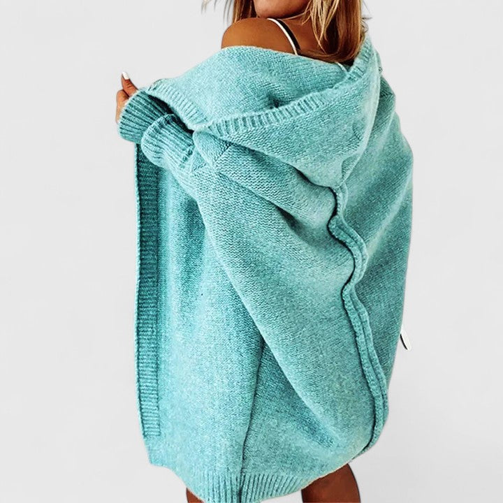 Mira – Oversized Women’s Hooded Cardigan