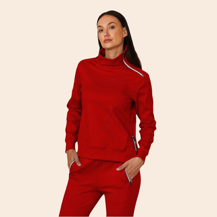 Lalaine – Irregular-Collar Women’s Golf Pullover & Pant Set
