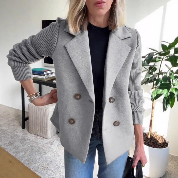 Beanne – Soft Tailored Women’s Sweater Blazer